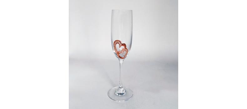 镶钻的水晶香槟酒高脚多宝手机版登录入口